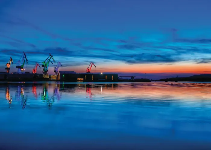 Beautiful In With Jacuzzi Vakantiehuis Pula